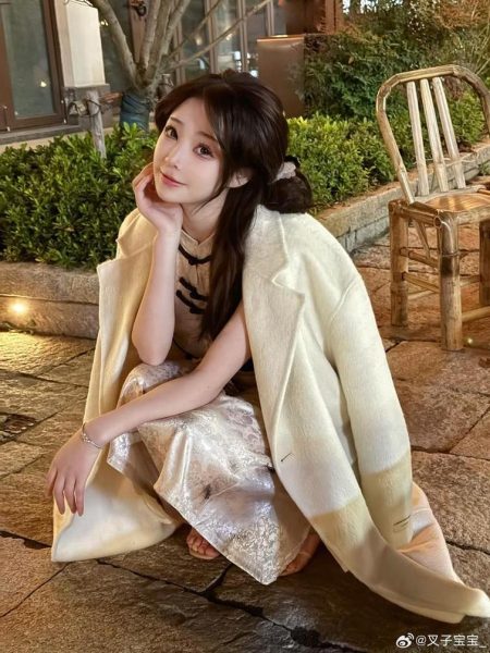 叉子宝宝cos碧蓝航线扎拉代表着最完美的角色演绎