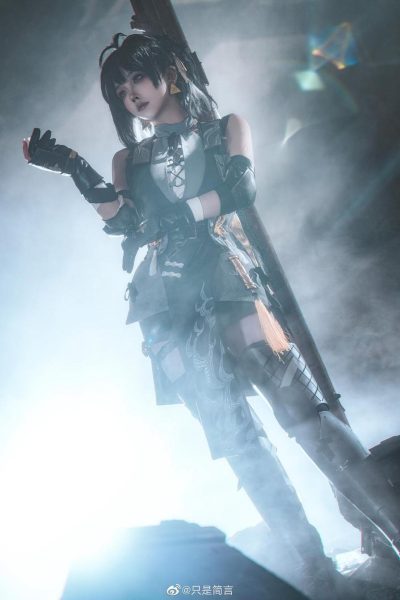 只是简言高清资源，cosplay摄影师的最新更新作品