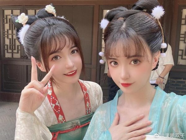 果哝双子真名照片，带你领略cosplay之美