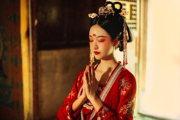 感受纯净与甜美：沧霁桔梗cos兔女郎唯美原图