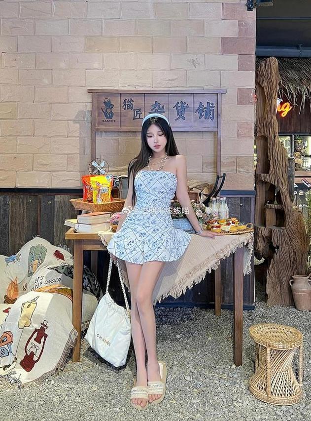 惊人画质，完美展现！过期米线线白色吊顶精选照片分享