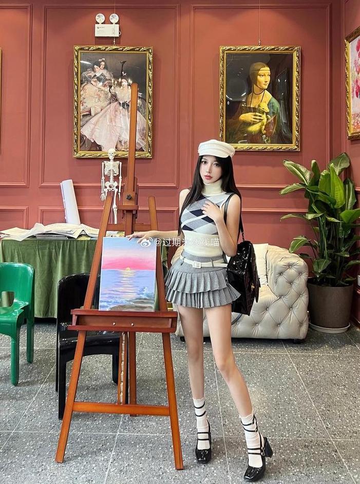 过期米线线瞄绑带，coser精心演绎的角色合集