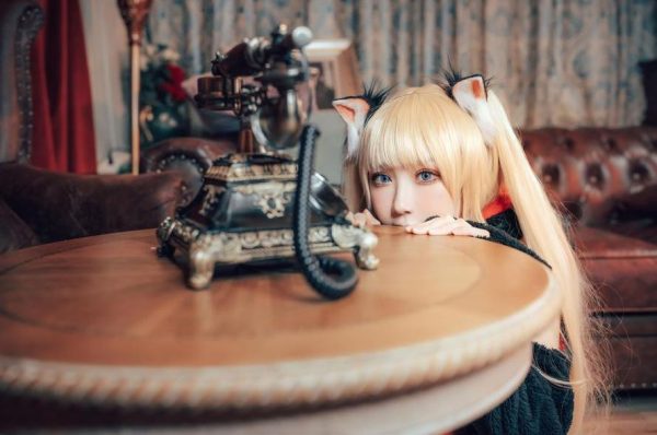 军装热舞！阿包也是兔娘舰长护士cosplay舞台照片欣赏