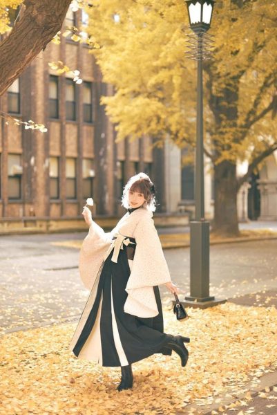 Elyee子真名分享作品：冰雪女王尽显傲娇