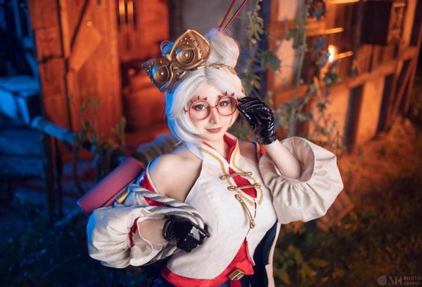 加粉必备，mikomihokina下载cosplay套图实现你的梦想