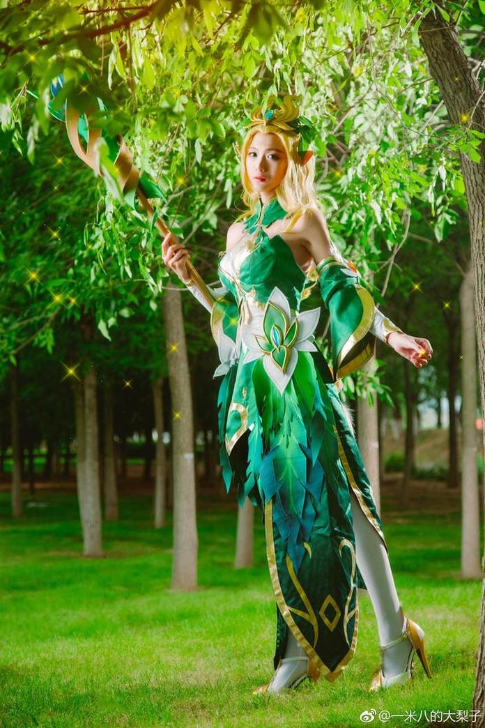 24fa触摸板一米八的大梨子cosplay全方位大更新，里面有你想要的