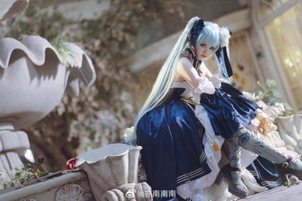 亦南南南八尺夫人的cos照片合集