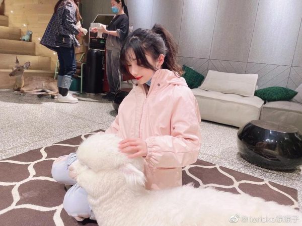 拍摄超神，凉凉子牛头二摄影作品集震撼上线
