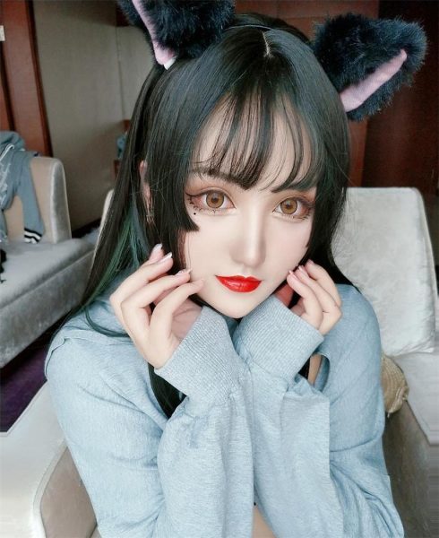 一份珍贵的cos图包，coser夏鸽鸽不想起床图包合集送给你最专属的美丽时光。