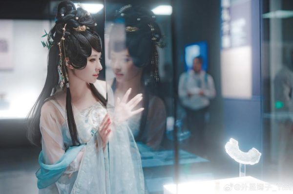 外星嫣子微博，美图照片任你赏析