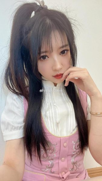 小女巫露娜定制a3：神秘的摄影集合