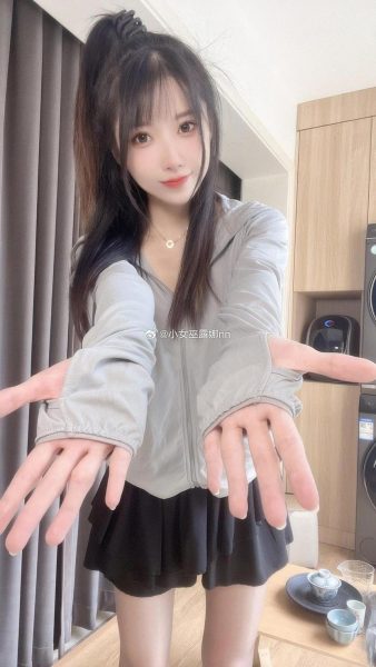 小女巫露娜定制穿的多么迷人——图包强势发布