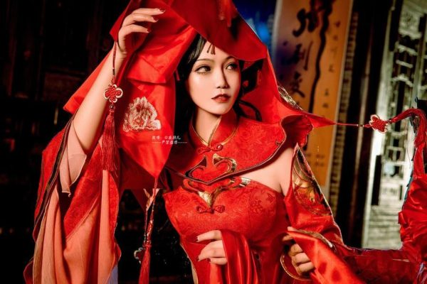 快来看！戚顾儿偶像歌手最新发布的照片原图集锦