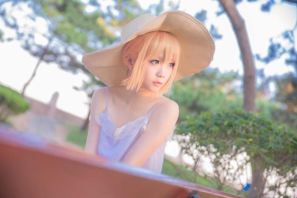 星之迟迟几岁的cosplay图片集，不容错过