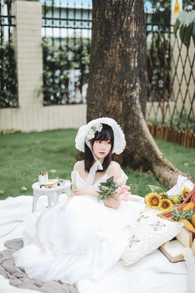 是依酱呀生日礼：一份高清摄影作品，送你一份视觉盛宴