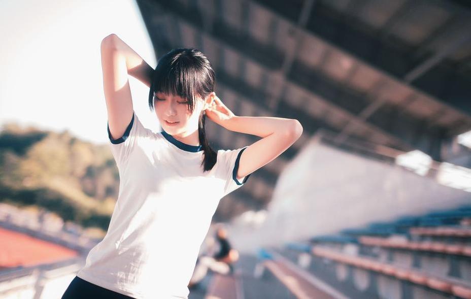 沧霁桔梗麻衣学姐的cosplay：扮演最惊艳的角色，赢得粉丝心
