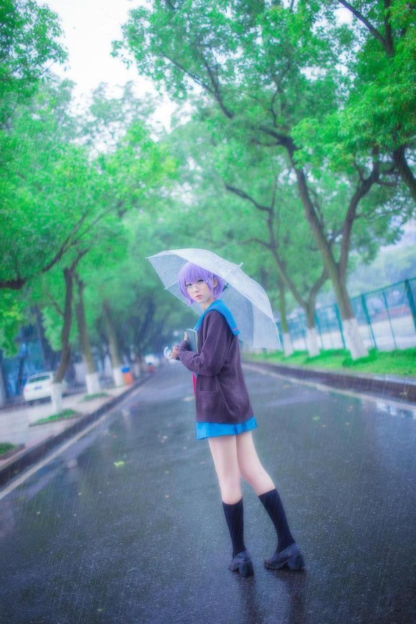 浅野菌子海岛之旅双人：草地与海的cos合集