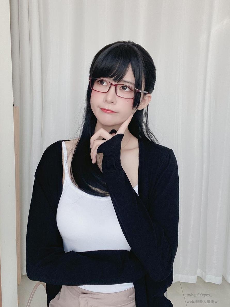 眼酱大魔王w私人养物的cos美图，让你知道什么叫做完美角色扮演