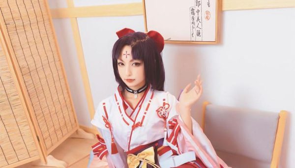 超越想象的华丽，神乐坂真冬微博限时图呈现cos代表之风采