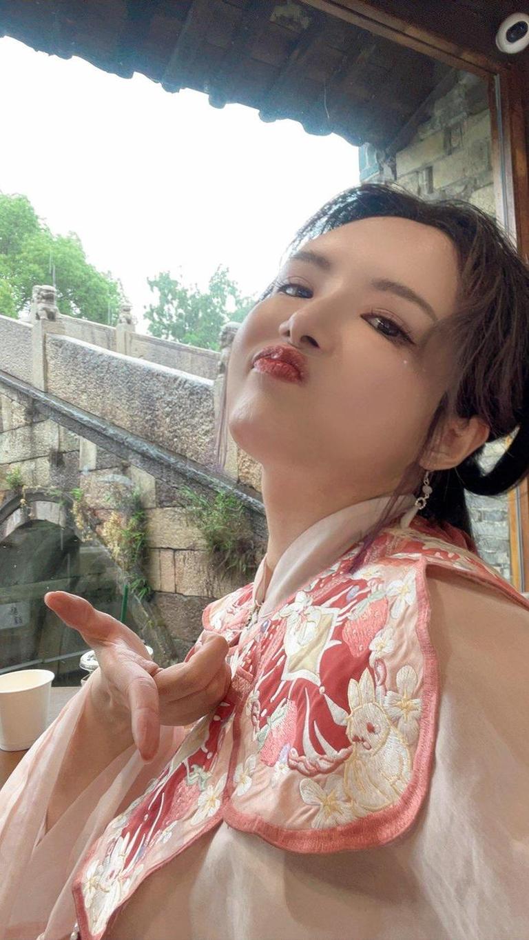 天高云淡，秋与柯基海边畅游，原图大放送