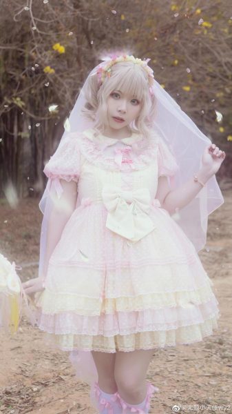 现场直击：自闭颜球球面罩参与的cosplay大会