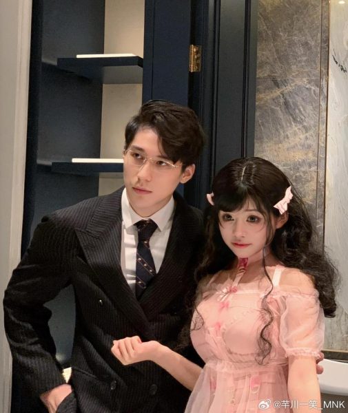 芊川一笑mnk修道院瑰丽画卷浓墨重彩——美轮美奂的图片