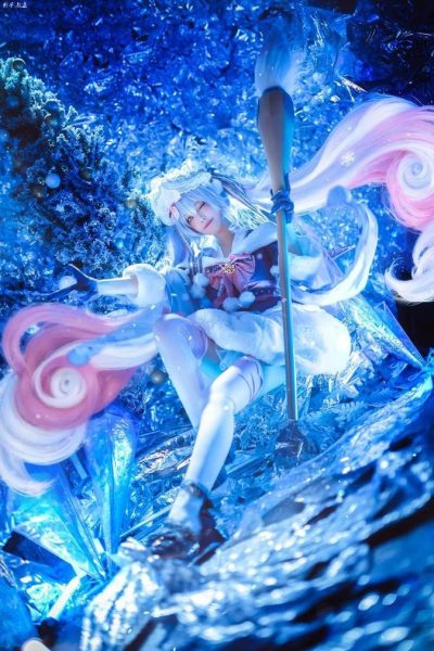 蜜汁猫裘的微博怎么了？图包更新，精选cos照片