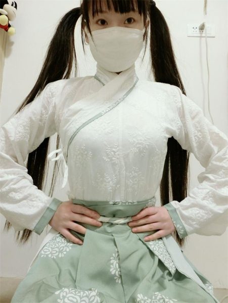 西尔酱带你探秘汉服之美——纯雪汉服图包大公开