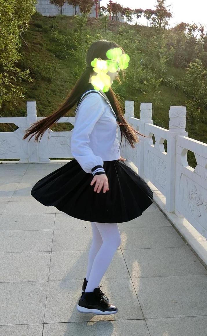 这套176西尔酱最新的美图让你回味无穷
