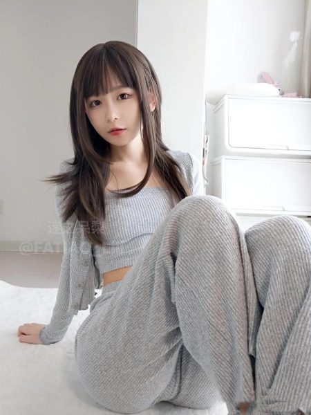 哪里能看迷之呆梨的图包完美展现摄影艺术