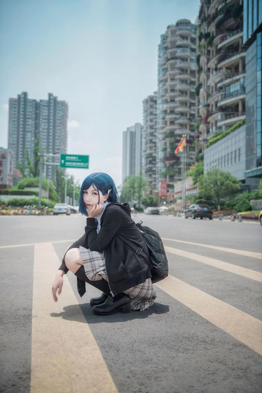 丝绸之路上的旖旎风光，逐月su旗袍点亮你的旅途。