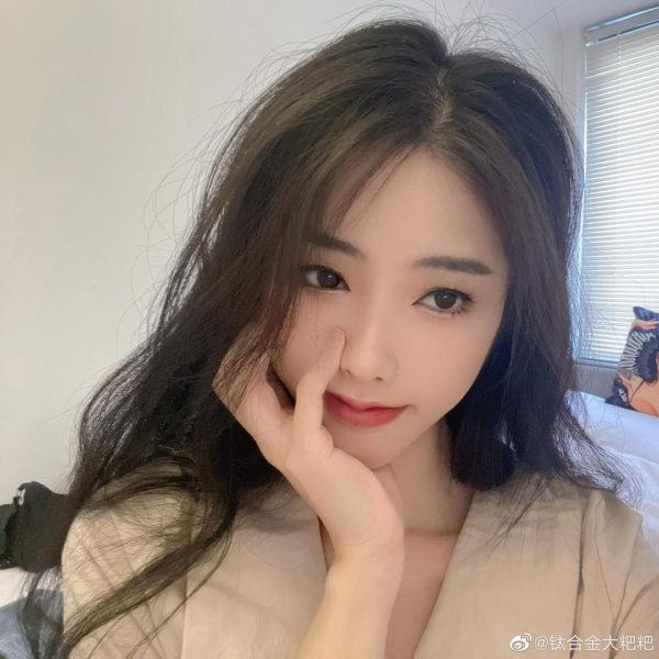 让你的照片独具特色——钛合金titi资源免费下载原图库