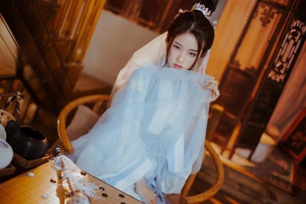 洛天依cos作品超震撼——钛合金titi资源网更新