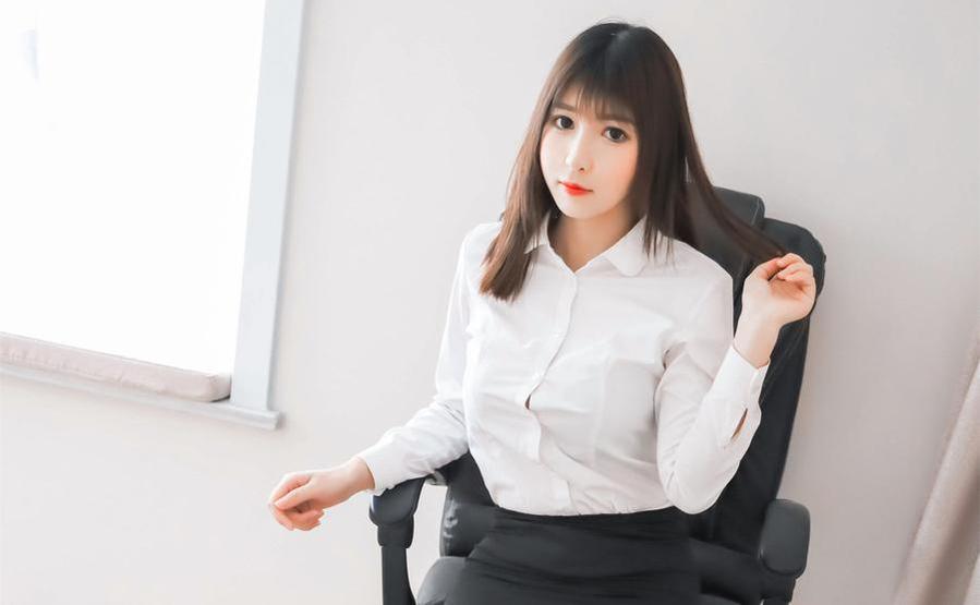 超美高清雯粥粥黑历史照片，堪称代表之作