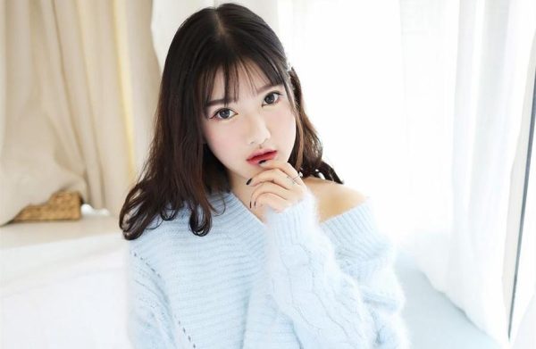 无法自拔的美丽，露露小喵个人信息的超美照片不容错过