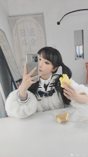 面饼仙儿写真，分享她最完美的瞬间