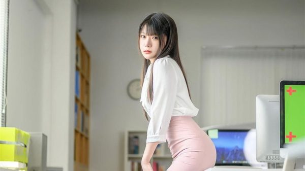 自然神秘香草喵露露cosplay维密作品，高清照片图包送上